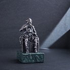 Серебряная фигура ручной работы "Еврейский портной в очках за работой" сер00050 от ювелирного магазина Оникс