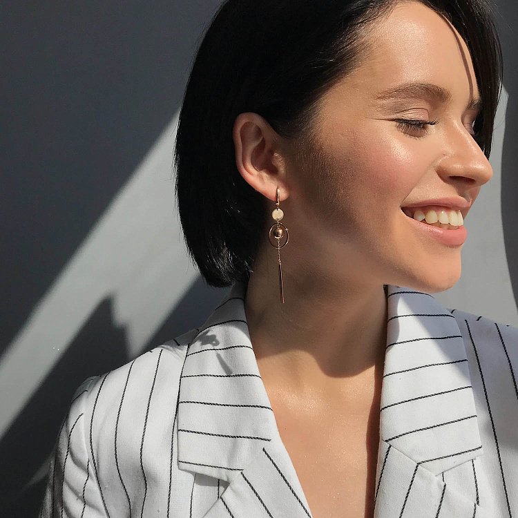 Золоті сережки "Сонце" на англійській застібці с05516 від ювелірного магазину Онікс - 5