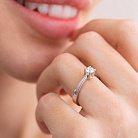 Помолвочное золотое кольцо с бриллиантом 220131121 от ювелирного магазина Оникс - 1