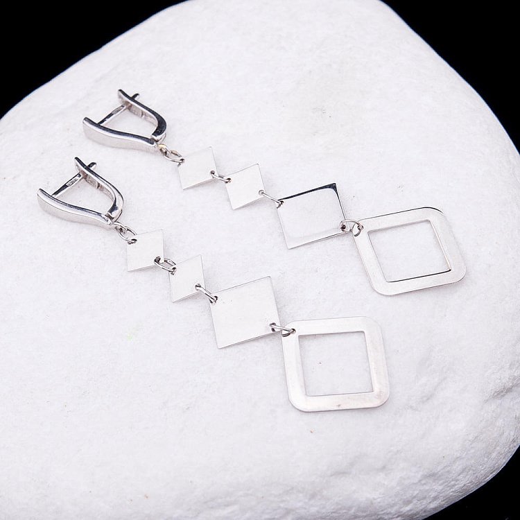 Золотые серьги "Ромбики" c587 от ювелирного магазина Оникс - 2