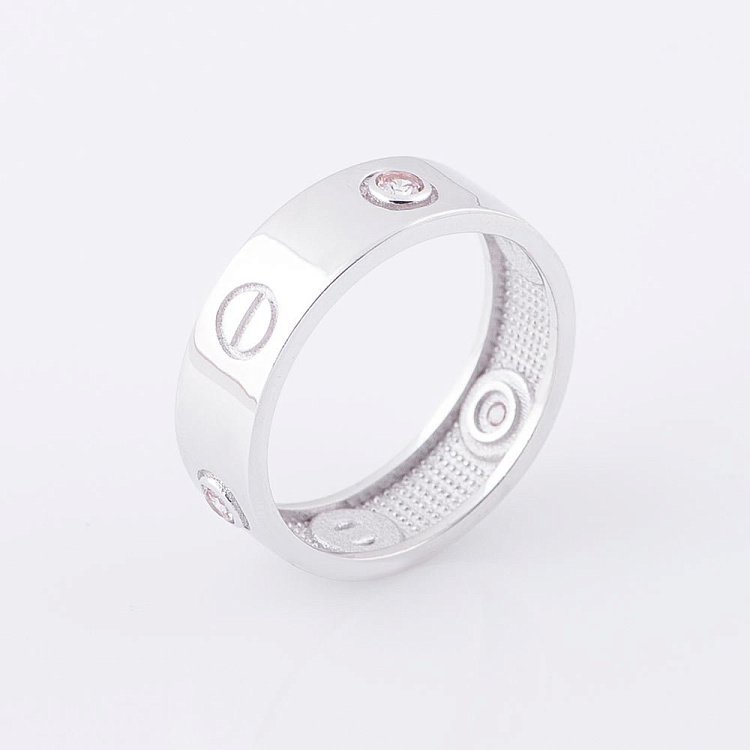 Золотое кольцо с фианитами к05176 от ювелирного магазина Оникс - 1