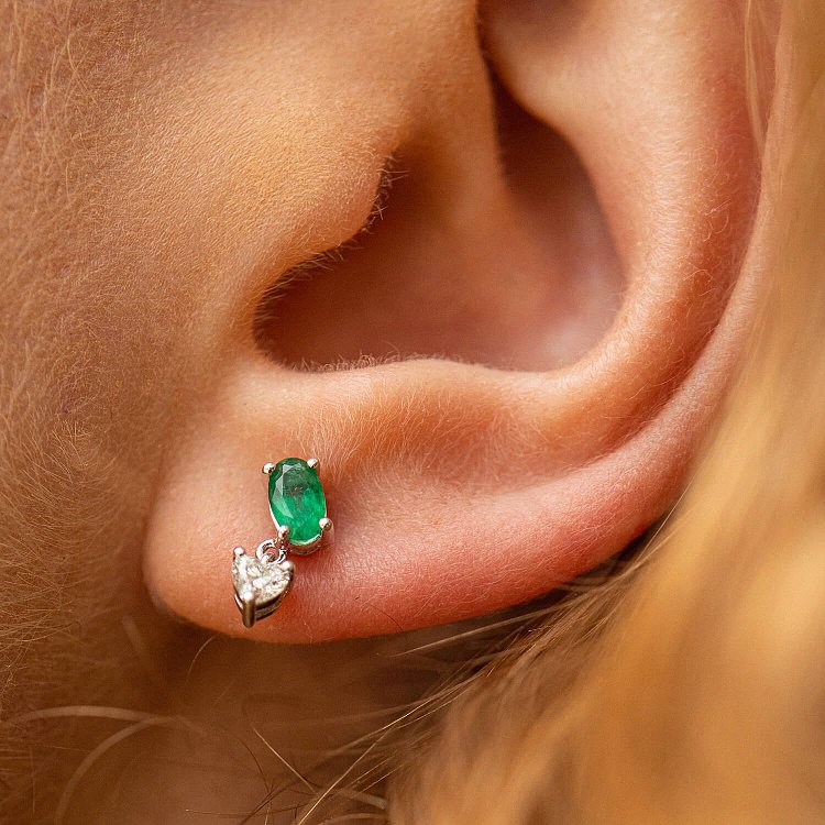 Золоті сережки - пусети зі смарагдами та діамантами сб0465ca від ювелірного магазину Онікс - 3