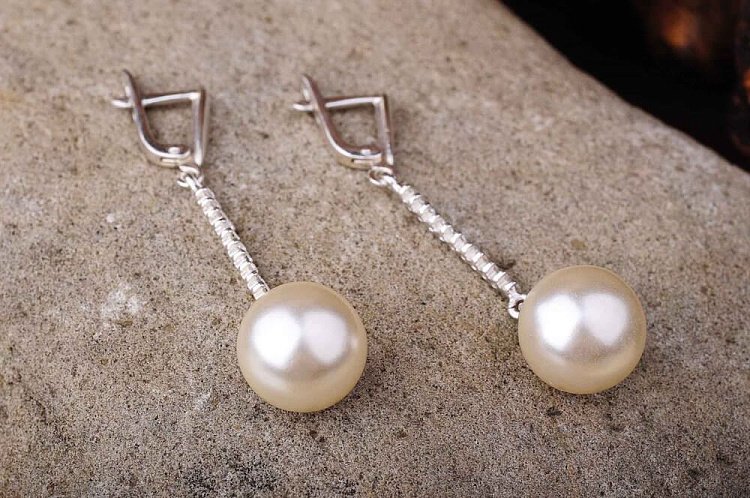 Серьги "Шарики" (фианит, искусственный жемчуг) 121043 от ювелирного магазина Оникс - 3