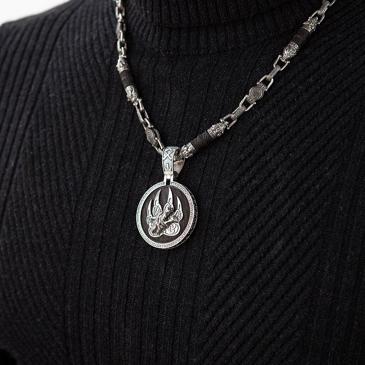 Срібний кулон "Вовк" із ебеновим деревом 946 від ювелірного магазину Онікс - 8