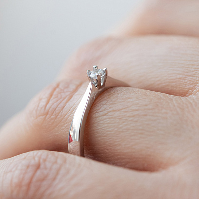 Помолвочное серебряное кольцо с фианитом 1703 №4