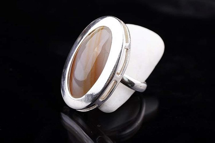 Каблучка (агат) 111062 від ювелірного магазину Онікс - 1