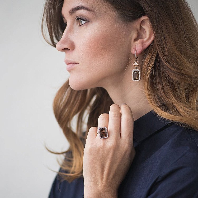 Золотые серьги с раухтопазом и фианитами 14048502 от ювелирного магазина Оникс - 2