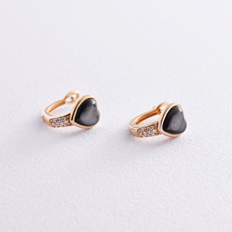 Золоті сережки "Сердечки" діамантами та перламутром сб0471sc від ювелірного магазину Онікс - 2