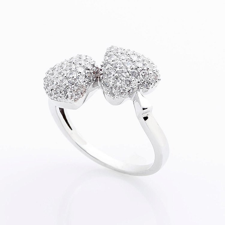 Золотое кольцо "Сердечка" (фианиты) к460 от ювелирного магазина Оникс