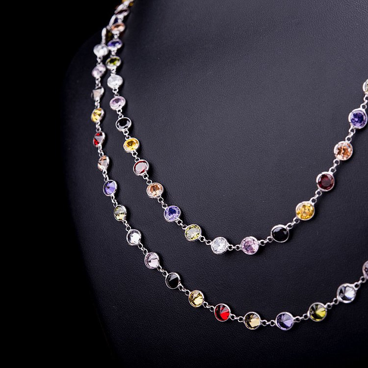 Срібне кольє з різнокольоровими фіанітами 18195 від ювелірного магазину Онікс - 1