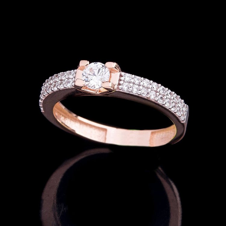 Заручальна каблучка з фіанітами к03835 від ювелірного магазину Онікс - 3