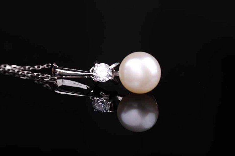 Підвіска (культивовані прісноводні перли, фіаніт) п01813 від ювелірного магазину Онікс - 2