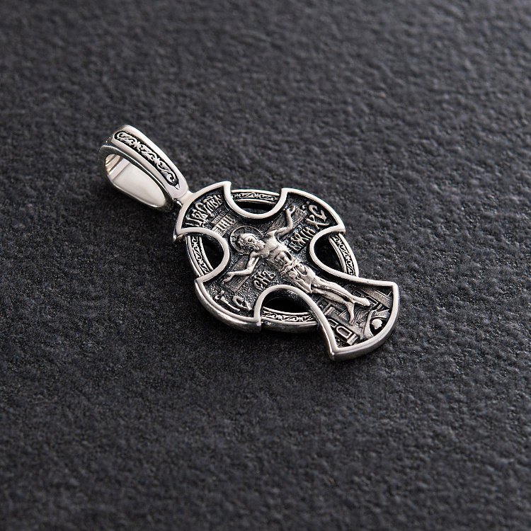 Серебряный православный крестик с чернением 132703 от ювелирного магазина Оникс - 1