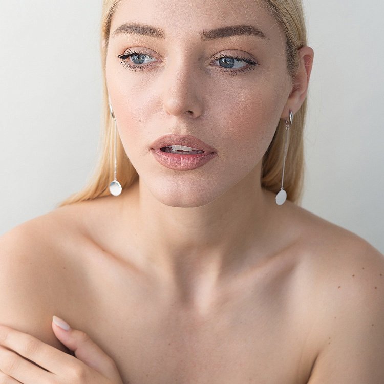 Срібні сережки на ланцюжку 122396 від ювелірного магазину Онікс - 1