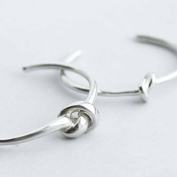 Срібний браслет ручної роботи "Вузол" 141327 від ювелірного магазину Онікс - 1