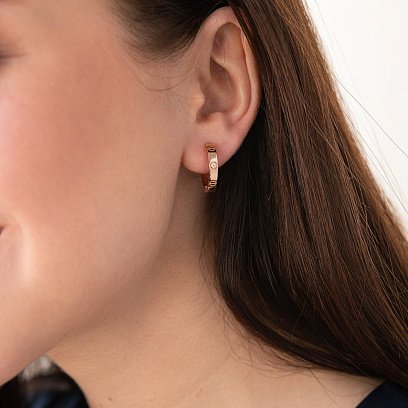 Золоті сережки - кільця "Love" з фіанітами с07493 №4