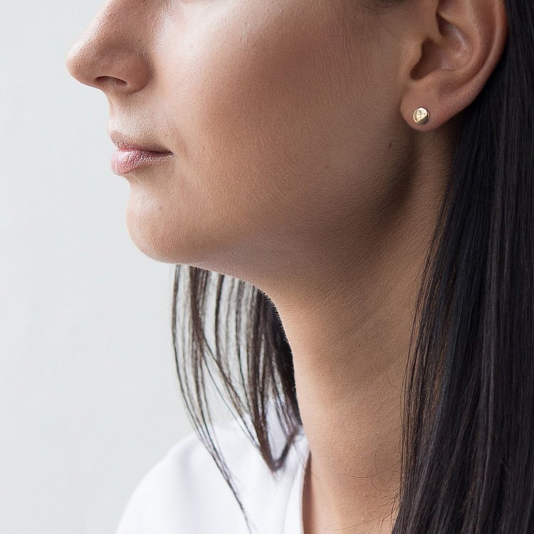 Золоті сережки-пусети "Кружечки" с06452 від ювелірного магазину Онікс - 4