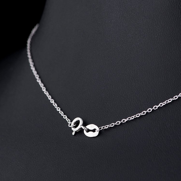 Срібне кольє з фіанітами 18258 від ювелірного магазину Онікс - 1