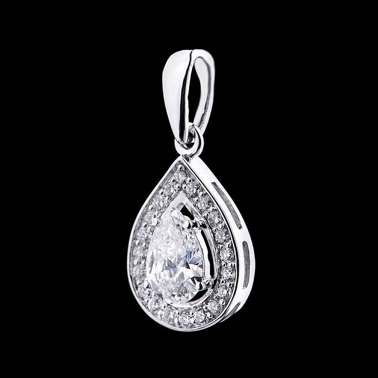 Золотая подвеска  с бриллиантами п0467б от ювелирного магазина Оникс