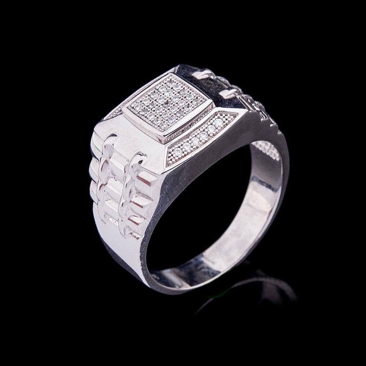 Серебряная печатка с фианитами 111118 от ювелирного магазина Оникс - 2