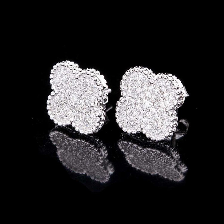 Серебряные серьги "Клевер" с фианитами 121730 от ювелирного магазина Оникс