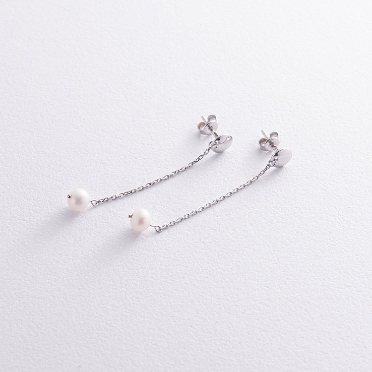 Серьги - пусеты "Жемчужина на цепочке" в белом золоте с08302 от ювелирного магазина Оникс - 2