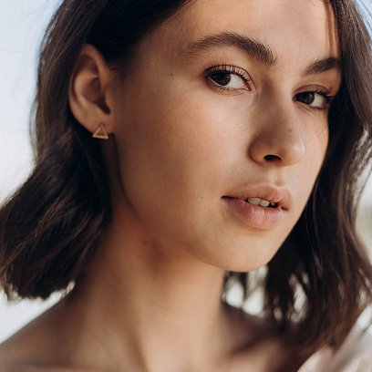 Золоті сережки-пусети "Трикутники" с06312 №8