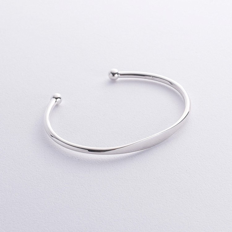 Серебряный жесткий браслет для гравировки 141689 от ювелирного магазина Оникс