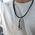 Серебряный кулон "Топор" с деревом кокоболо 7045топ от ювелирного магазина Оникс - 1
