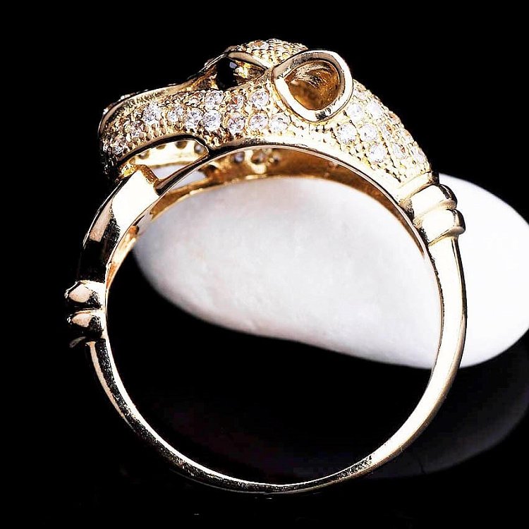 Золота каблучка "Пантера" з фіанітами к03232 від ювелірного магазину Онікс - 1