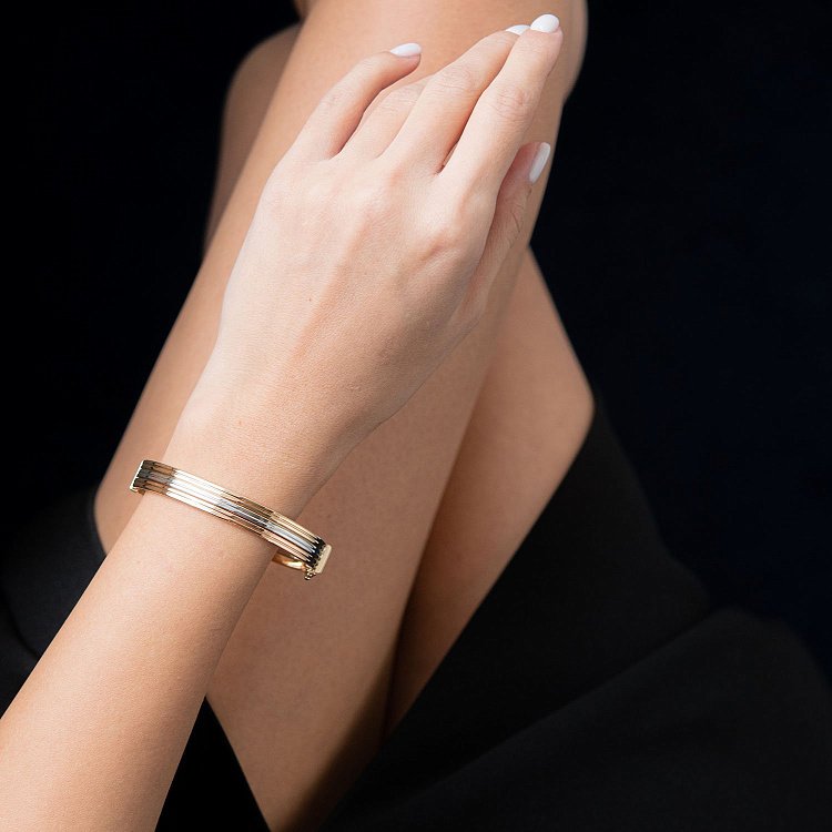 Жорсткий браслет з трьох кольорів золота б02882 від ювелірного магазину Онікс - 7