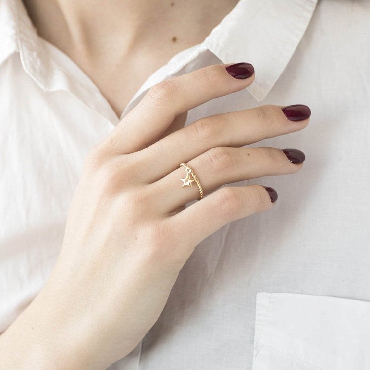 Золотий перстень "Зірка" (фіаніт) к06113 від ювелірного магазину Онікс - 2