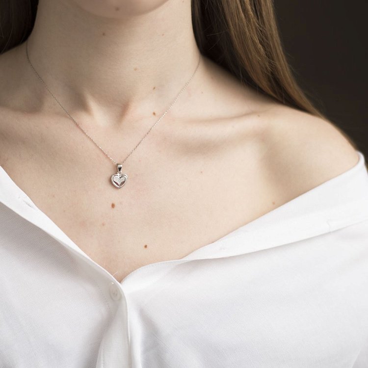 Серебряный кулон "Сердечко" с фианитами 132778 от ювелирного магазина Оникс - 2