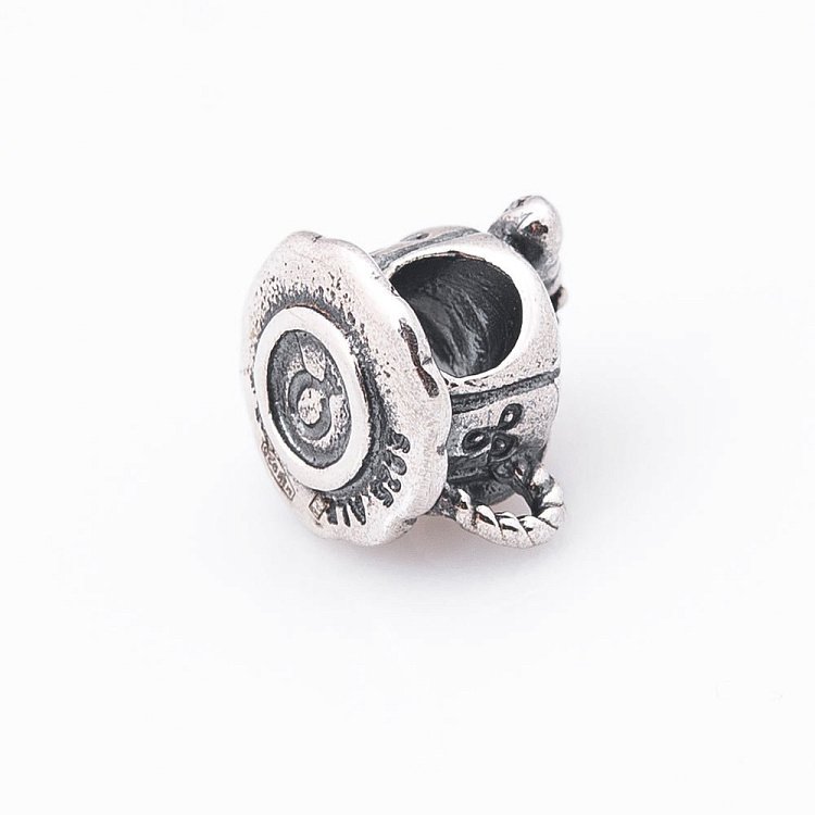 Серебряный шарм "Мышка на шляпе" 132342 от ювелирного магазина Оникс - 1