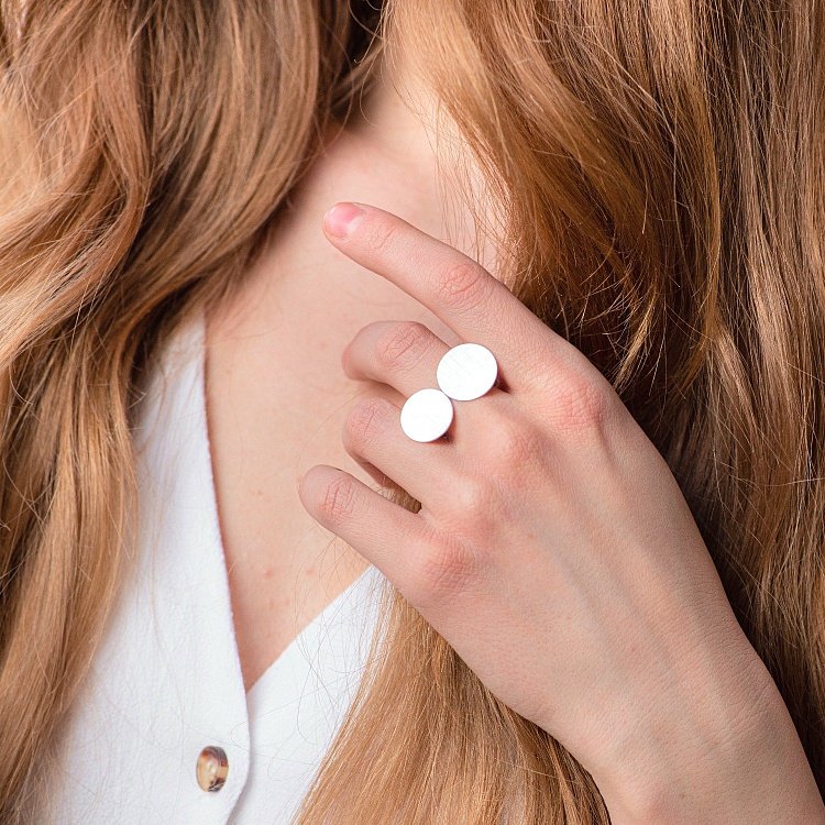 Серебряное кольцо "Кометы" 112288 - 2 Серебряное кольцо "Кометы" 112288 от ювелирного магазина Оникс - 2