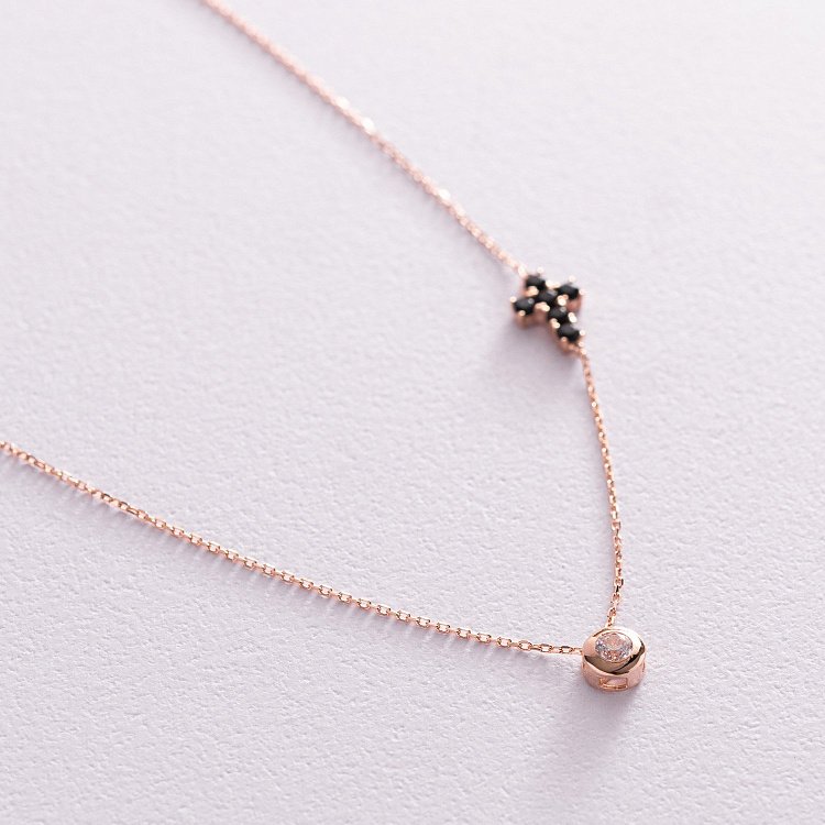 Золотое колье с крестиком (фианиты) кол02111 от ювелирного магазина Оникс