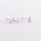 Серебряные серьги - пусеты "Love" с эмалью 123136 от ювелирного магазина Оникс