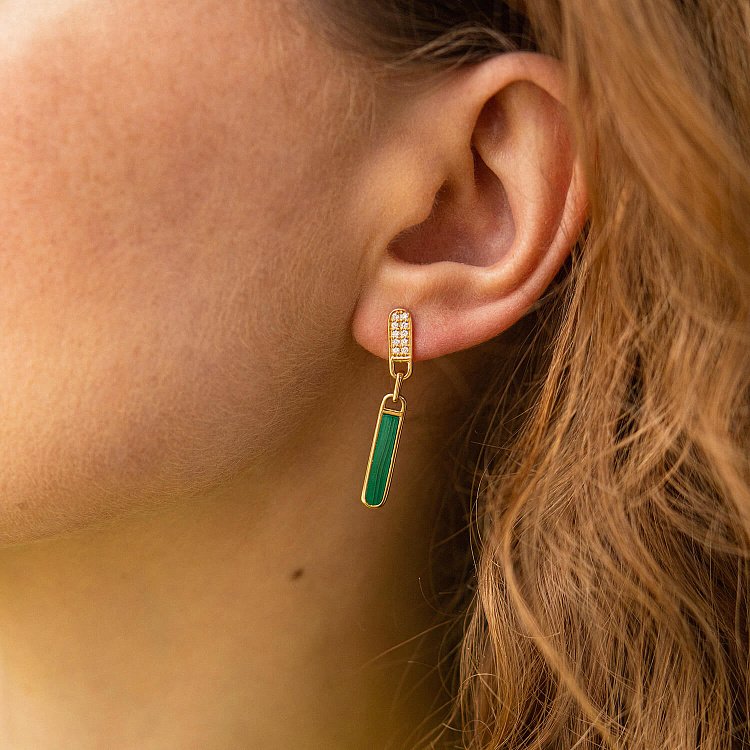 Золоті сережки - пусети з діамантами і малахітом сб0472sc від ювелірного магазину Онікс - 4