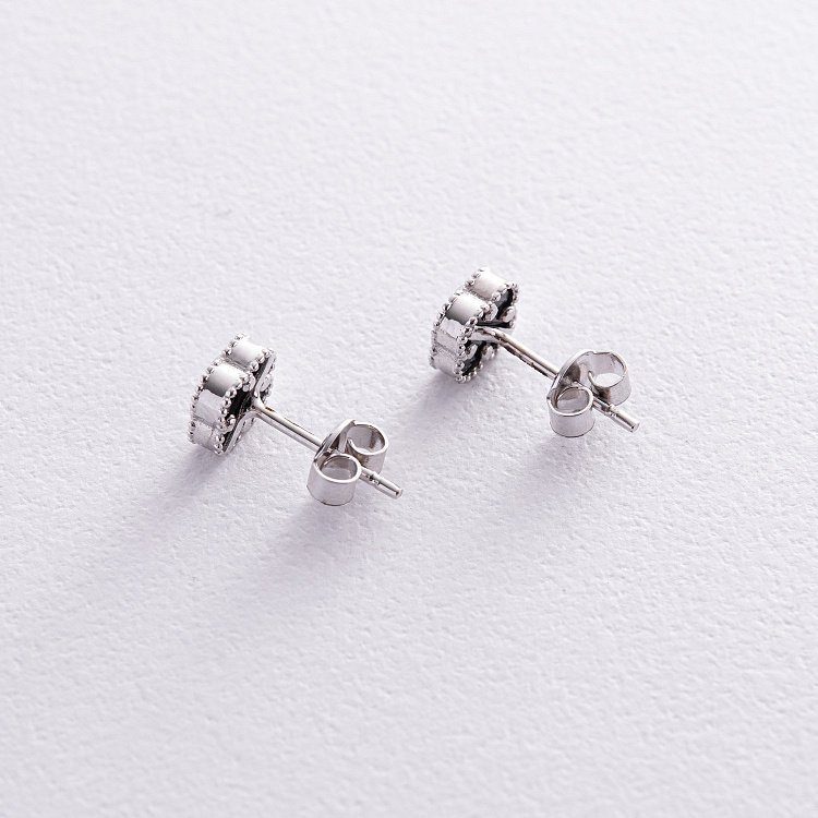 Сережки - пусети "Конюшина" з оніксом mini (біле золото) с08414 від ювелірного магазину Онікс - 2