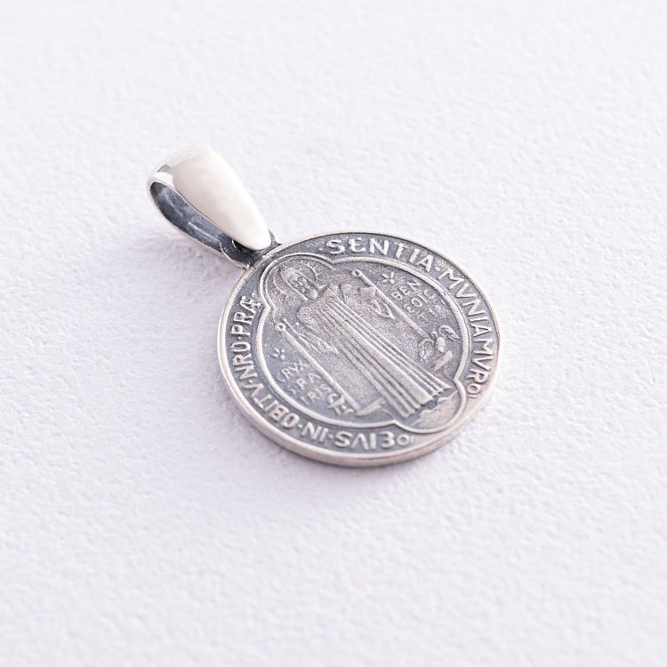 Срібна ладанка Святого Бенедикта 131553 від ювелірного магазину Онікс - 2