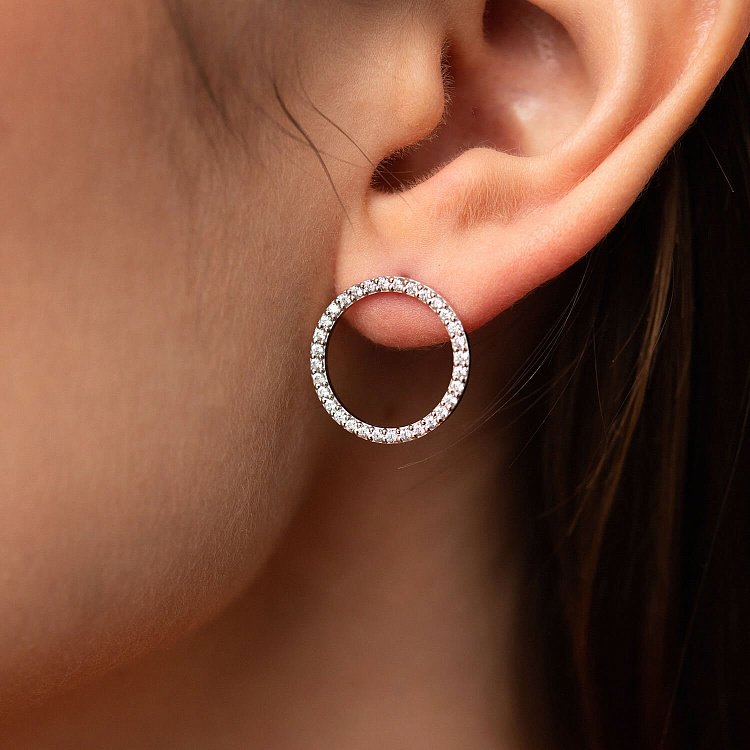 Серьги - пусеты "Круговорот" с фианитами 1.6 см (белое золото) с08283 от ювелирного магазина Оникс - 6