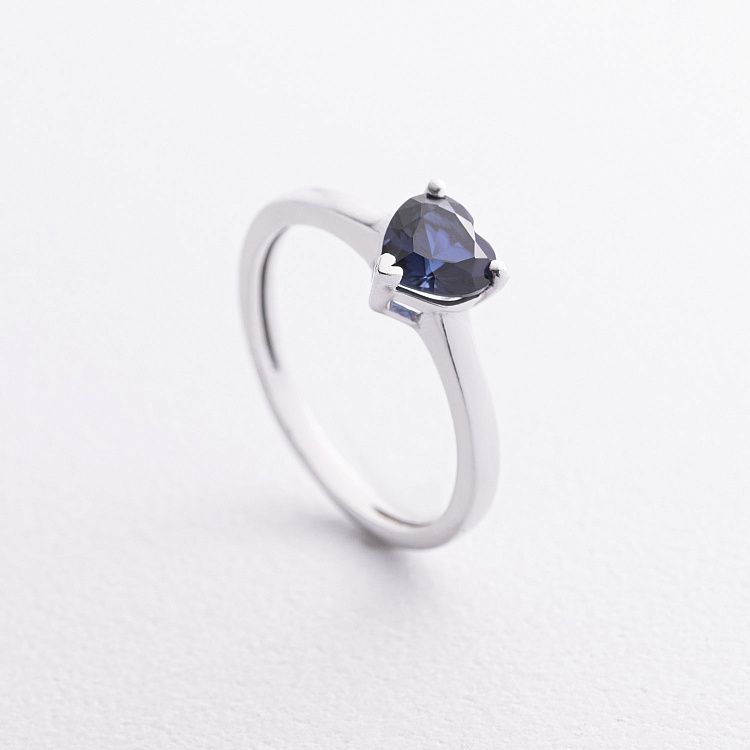 Серебряное кольцо "Сердечко" (синт. сапфир) 1927/1р-HSPH от ювелирного магазина Оникс