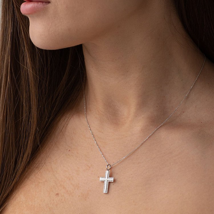 Золотой крестик с бриллиантами пб01861b от ювелирного магазина Оникс - 1