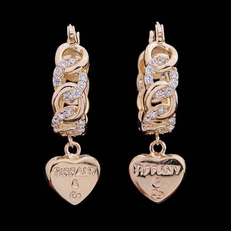 Золотые серьги с сердцами с фианитами с03871 - 2 Золотые серьги с сердцами с фианитами с03871 от ювелирного магазина Оникс - 2
