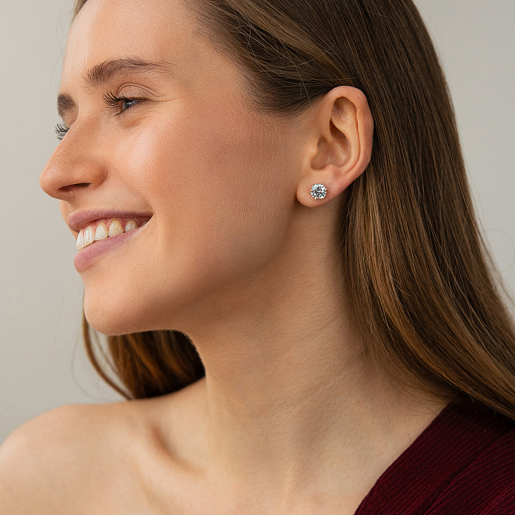 Золоті сережки-пусети з фіанітами с05700 від ювелірного магазину Онікс - 3