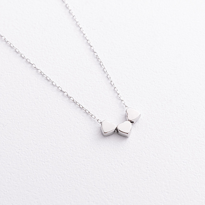 Серебряное колье "Сердечки" 908-00885