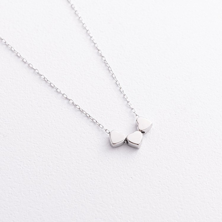 Серебряное колье "Сердечки" 908-00885 от ювелирного магазина Оникс