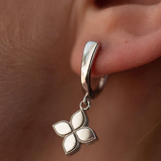 Сережки "Конюшина" в білому золоті с08459 №4
