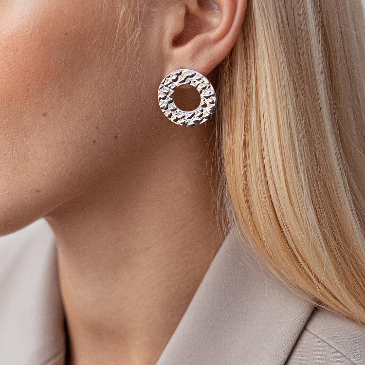 Срібні сережки - пусети "Теона" 123187 від ювелірного магазину Онікс