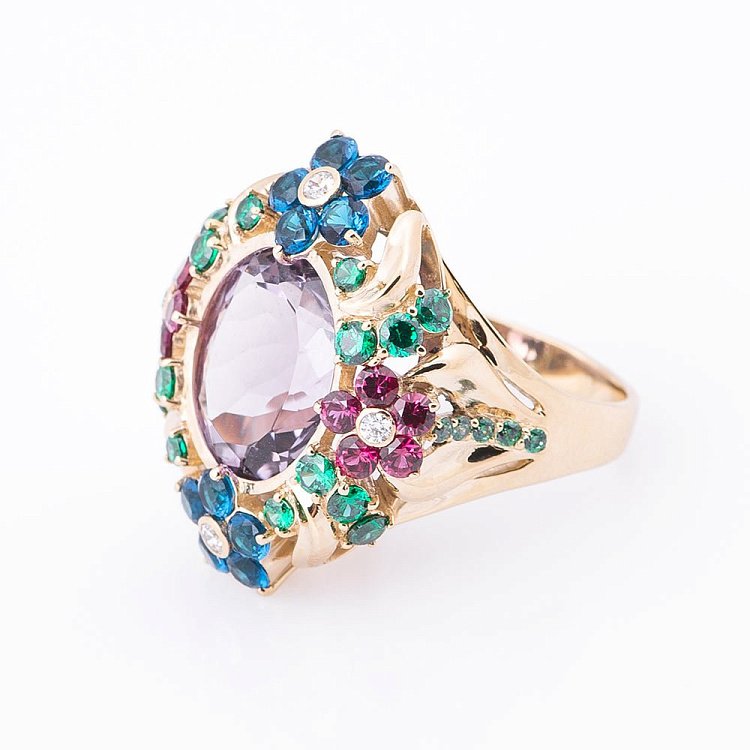 Золота каблучка з аметистом і кольоровими фіанітами 14032088а від ювелірного магазину Онікс - 1